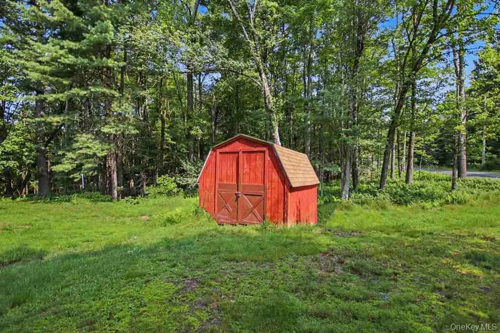 198 Pine Grove Road Bethel, NY 12720