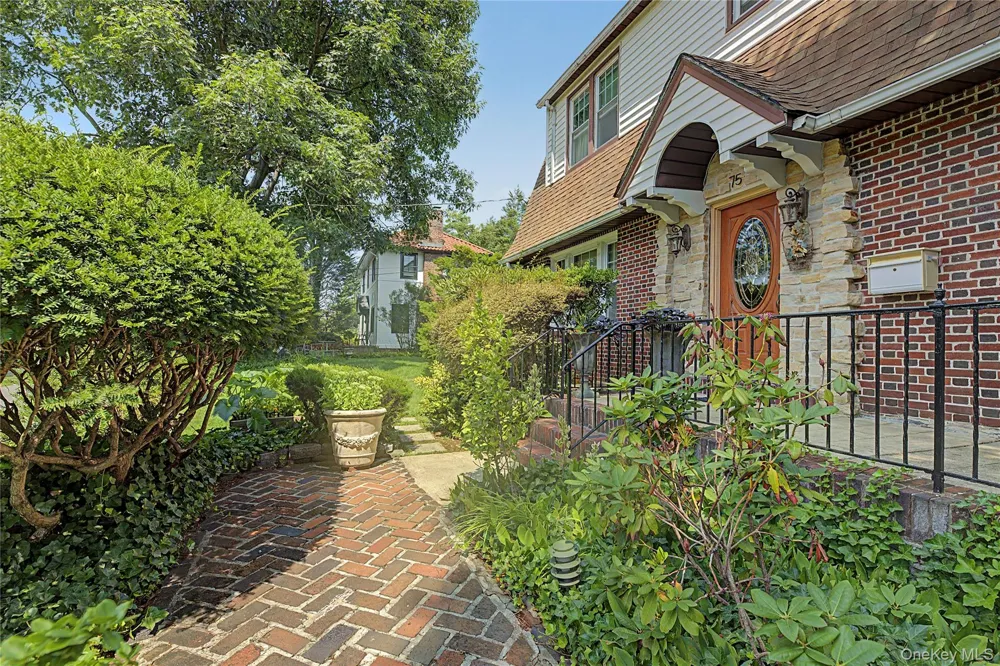 75 Sycamore Avenue Mount Vernon, NY 10553