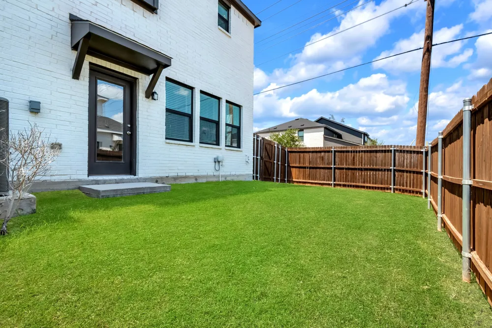 1109 Rusk Way Lewisville, TX 75077