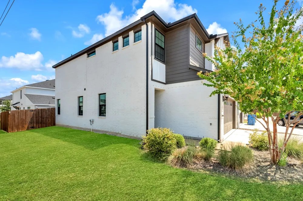 1109 Rusk Way Lewisville, TX 75077