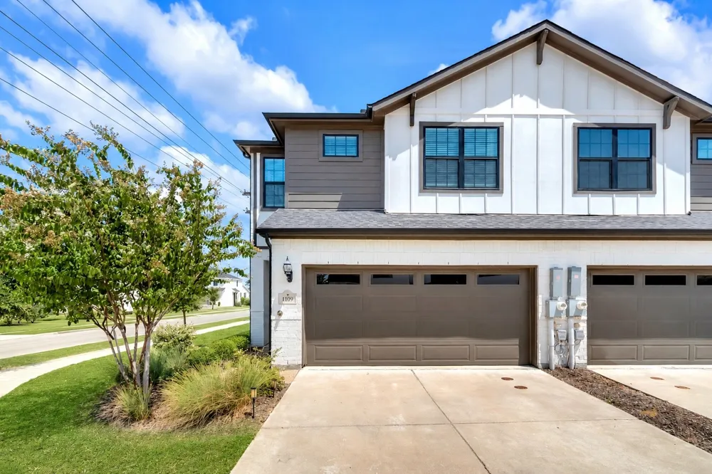 1109 Rusk Way Lewisville, TX 75077