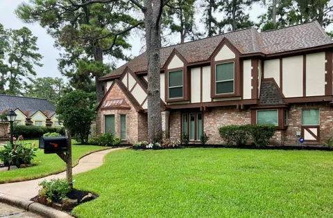 17307 Lazy Hill Lane