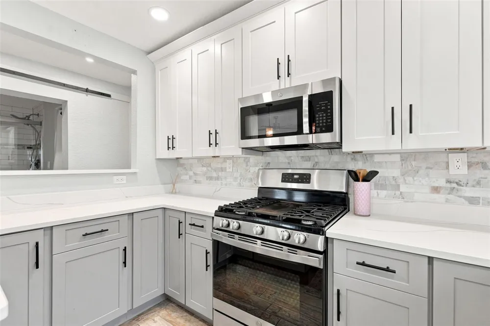 5421 GAY STREET Weeki Wachee, FL 34607