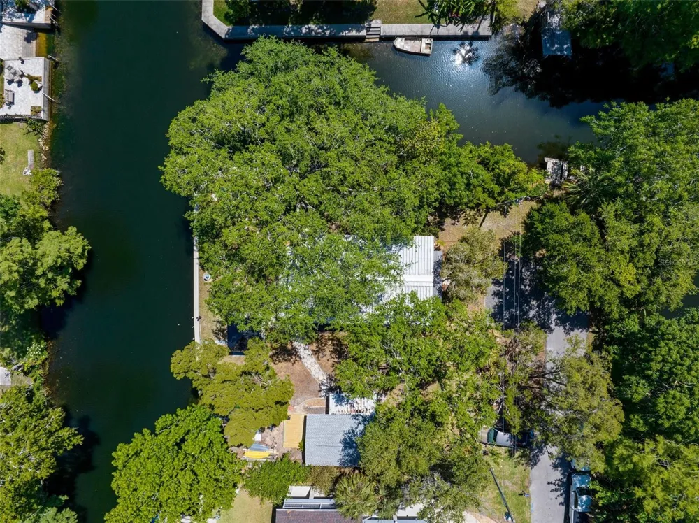 5421 GAY STREET Weeki Wachee, FL 34607