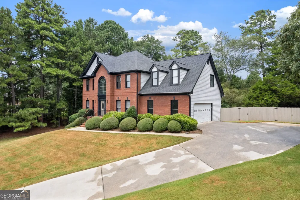 2310 Pinehaven CT Grayson, GA 30017