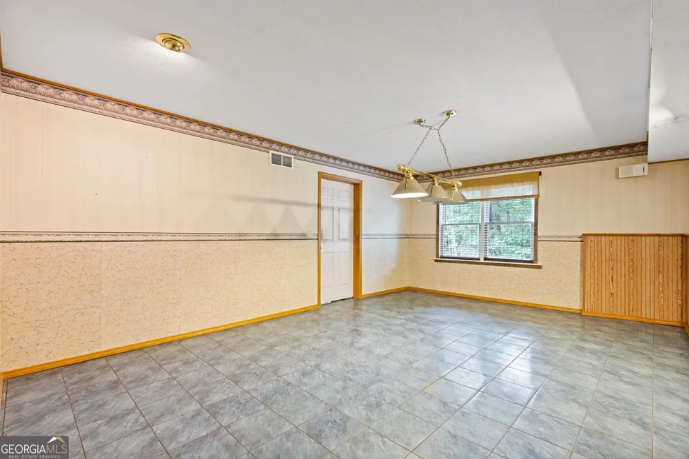 2310 Pinehaven CT Grayson, GA 30017