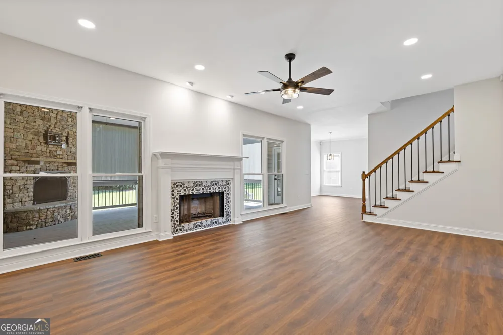 2310 Pinehaven CT Grayson, GA 30017