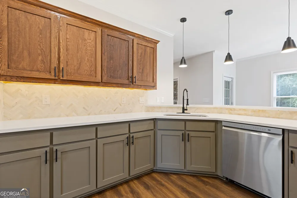 2310 Pinehaven CT Grayson, GA 30017