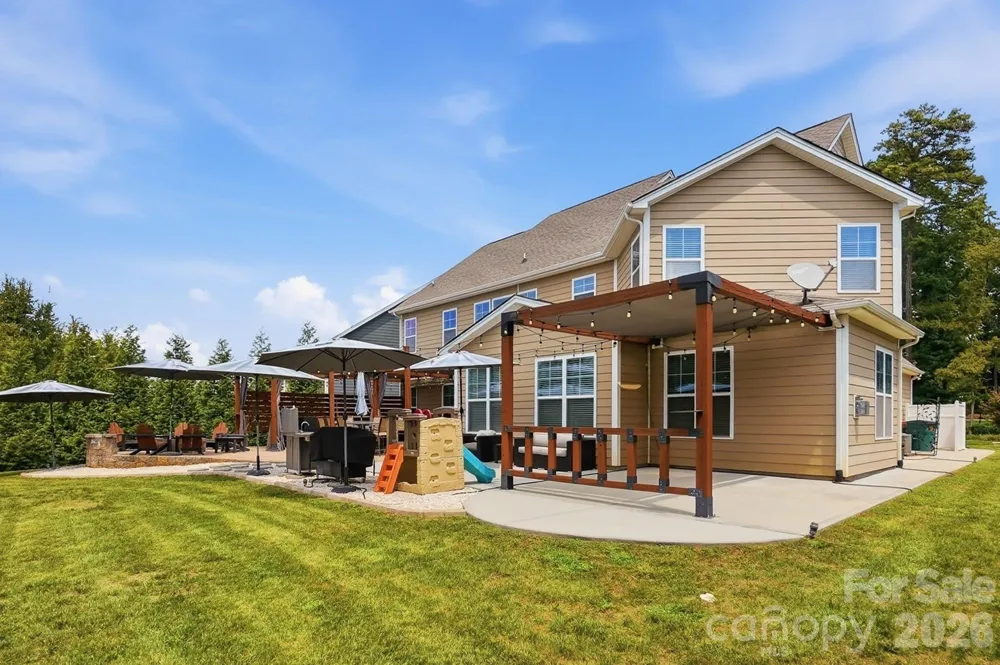 3115 Fillmore Terrace Lake Wylie, SC 29710