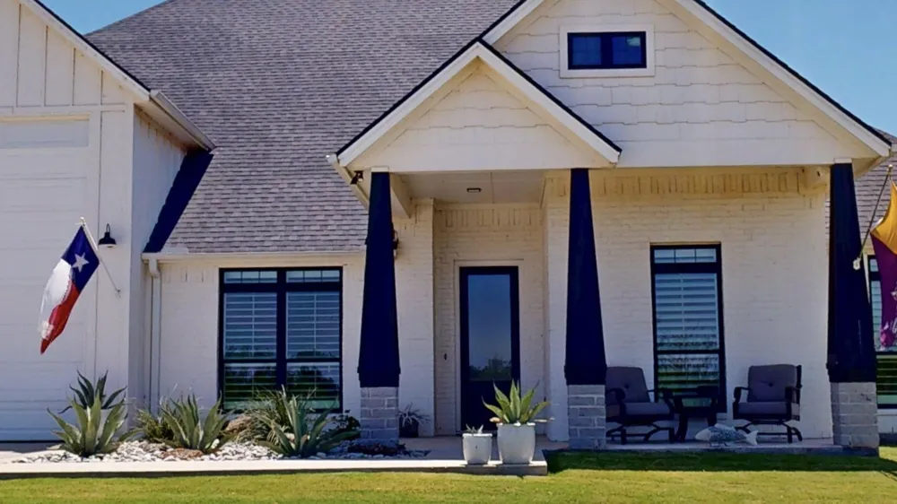 1233 Green Elm Road Graford, TX 76449