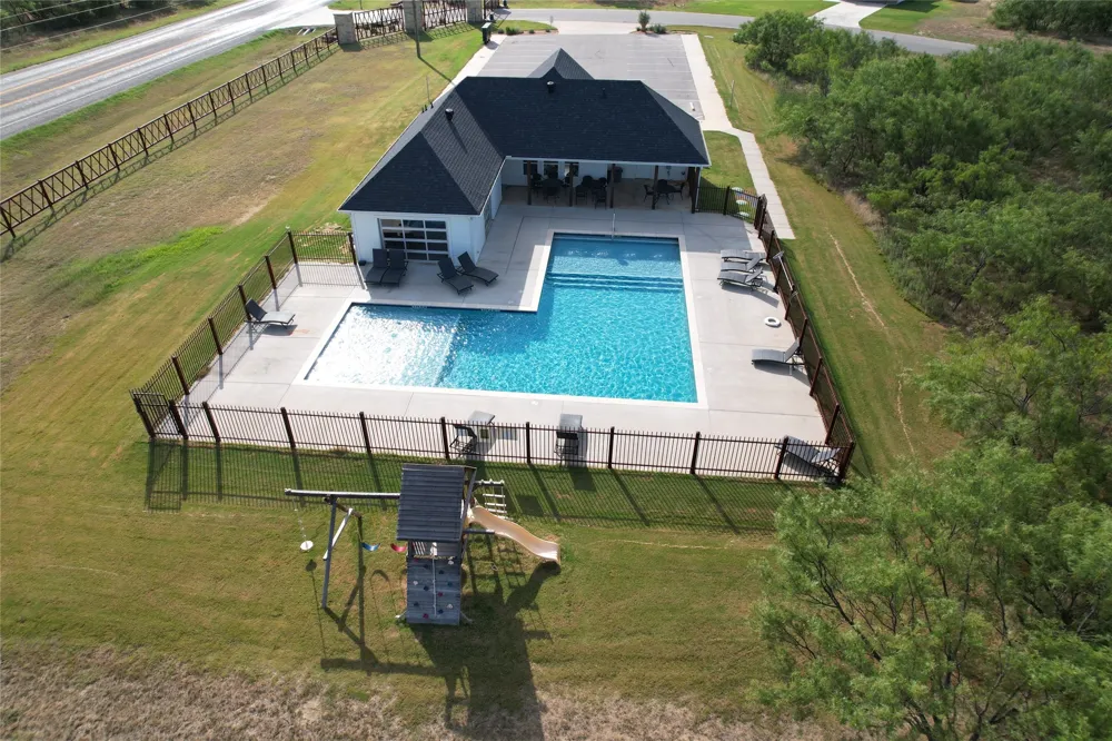 1233 Green Elm Road Graford, TX 76449