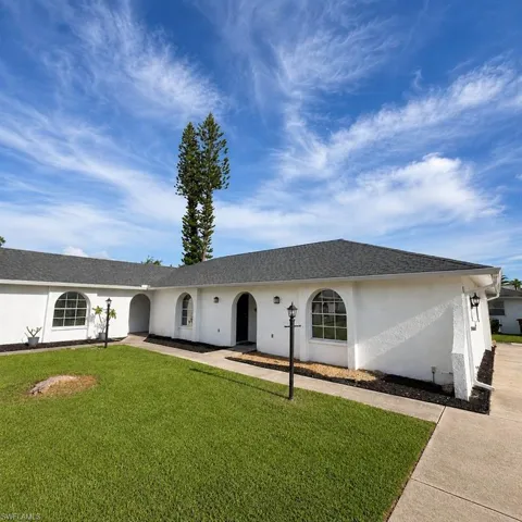 3603 SE 9th Place