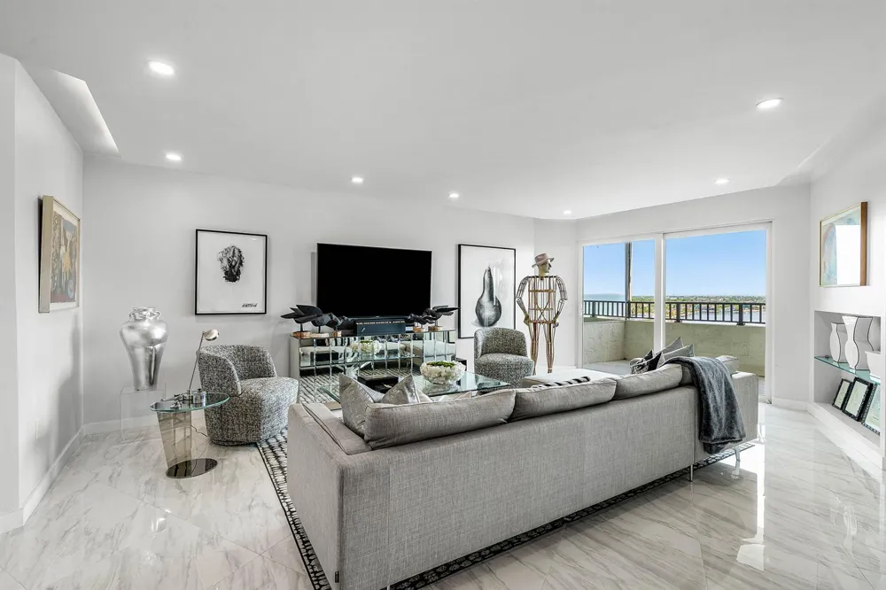 3912 S OCEAN BOULEVARD #PH-1 Highland Beach, FL 33487