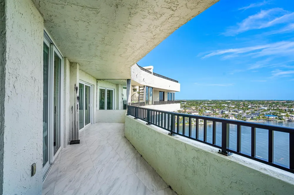 3912 S OCEAN BOULEVARD #PH-1 Highland Beach, FL 33487