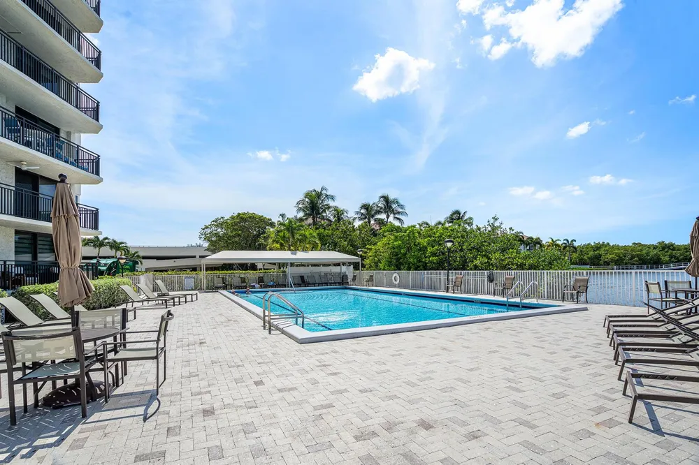 3912 S OCEAN BOULEVARD #PH-1 Highland Beach, FL 33487