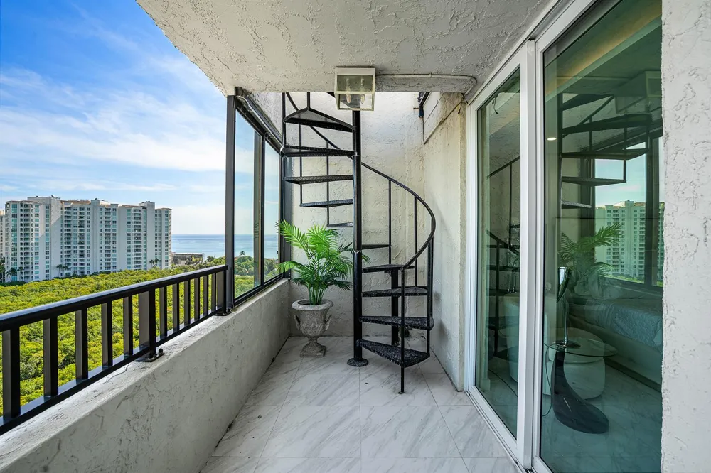 3912 S OCEAN BOULEVARD #PH-1 Highland Beach, FL 33487