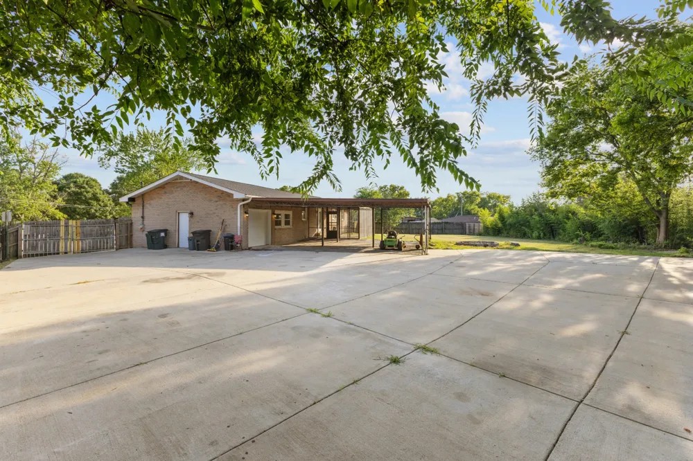 105 Donna Ct Hendersonville, TN 37075