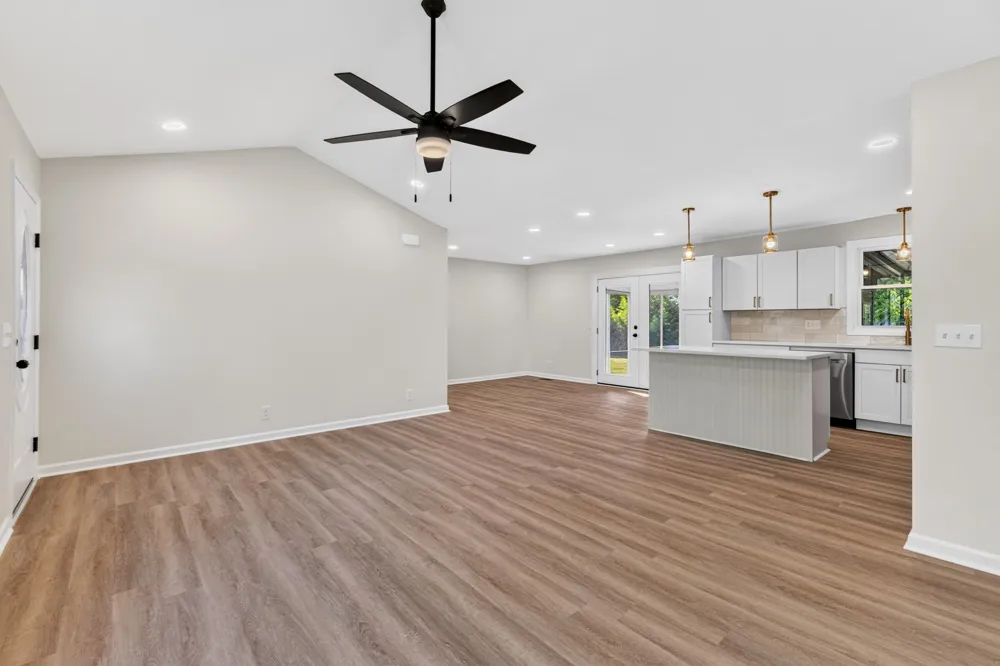 105 Donna Ct Hendersonville, TN 37075