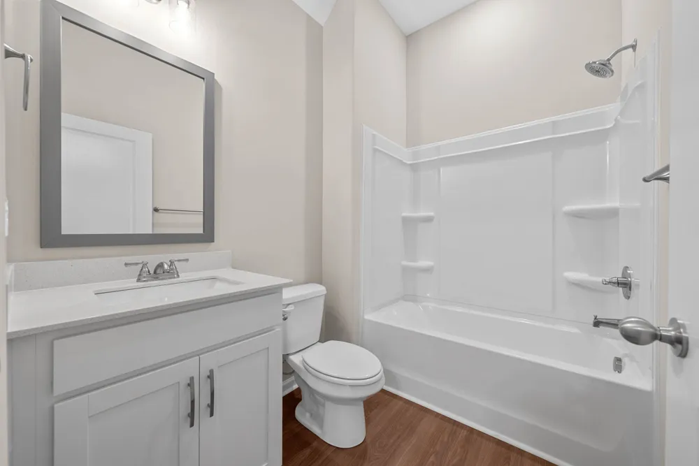 329 Cedar Crt #E Clarksville, TN 37040