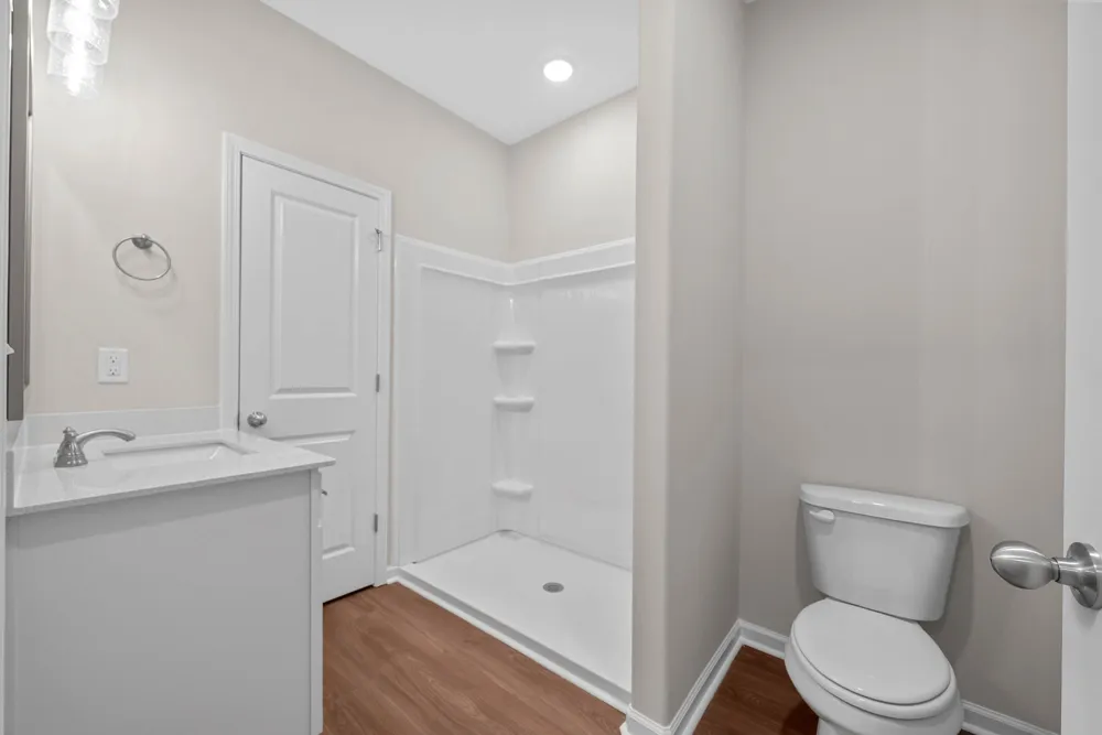 329 Cedar Crt #E Clarksville, TN 37040
