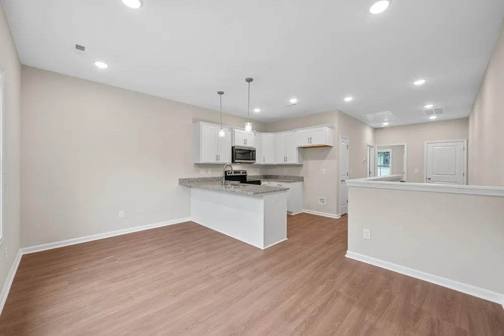 329 Cedar Crt #E Clarksville, TN 37040