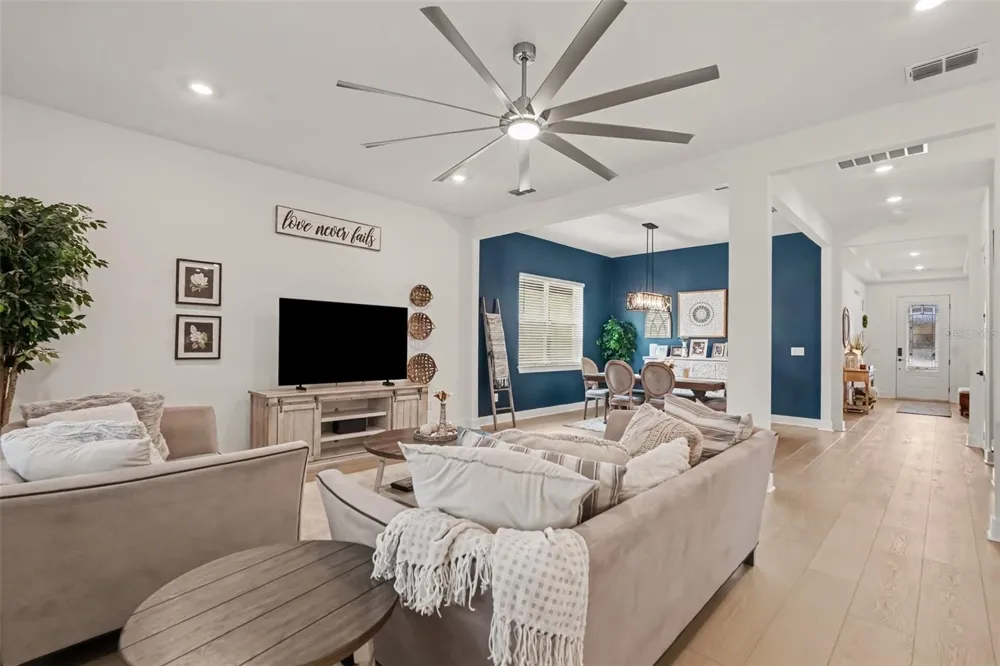 1664 FALLON PASS Zephyrhills, FL 33541