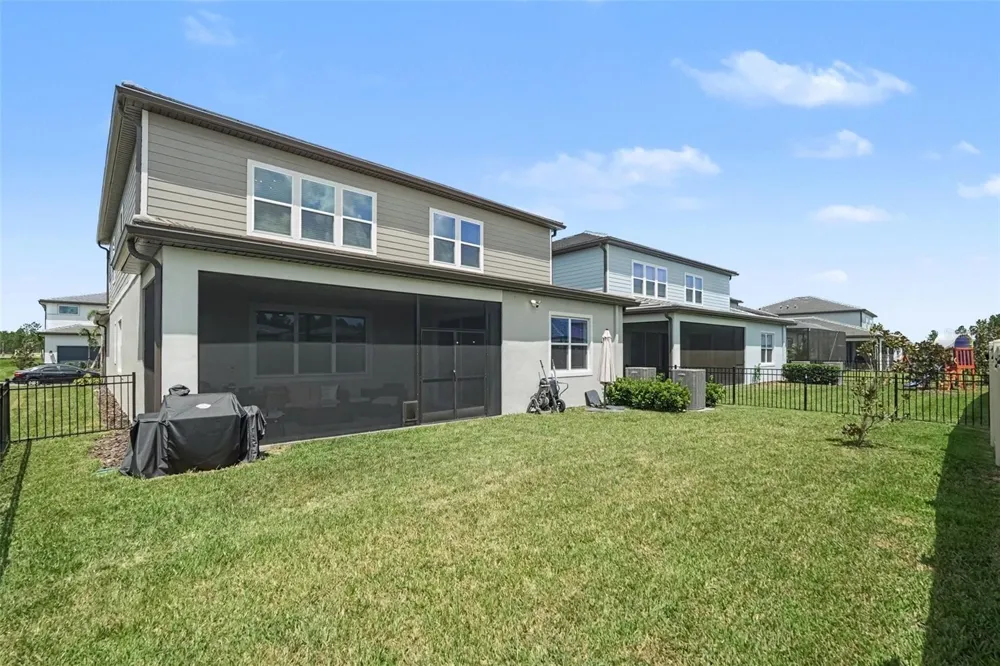 1664 FALLON PASS Zephyrhills, FL 33541