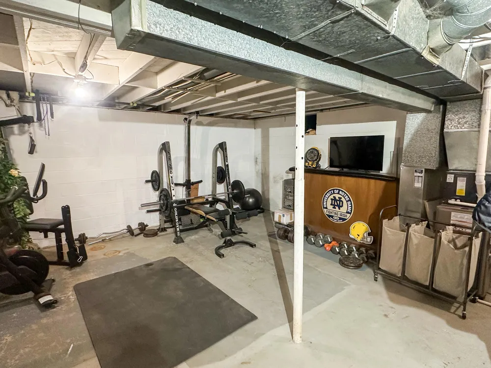 24350 Oak Street Edwardsburg, MI 49112