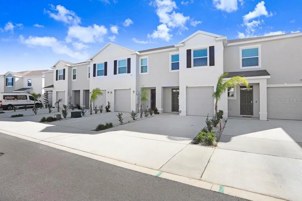 366 MANGROVE SHADE CIRCLE Apollo Beach, FL 33572