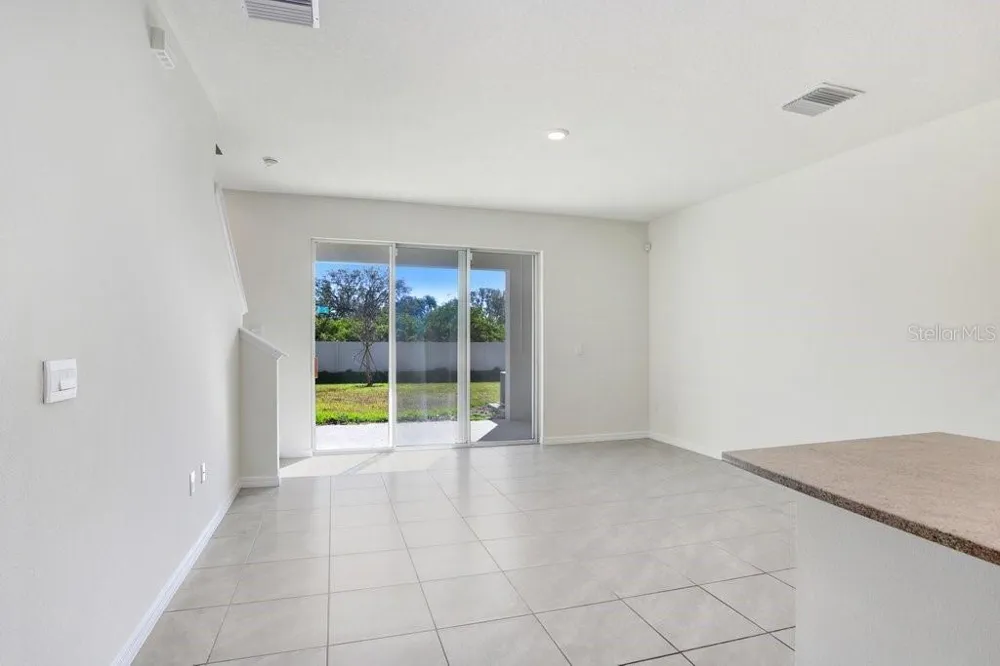 366 MANGROVE SHADE CIRCLE Apollo Beach, FL 33572