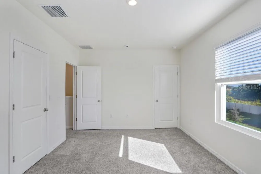 366 MANGROVE SHADE CIRCLE Apollo Beach, FL 33572