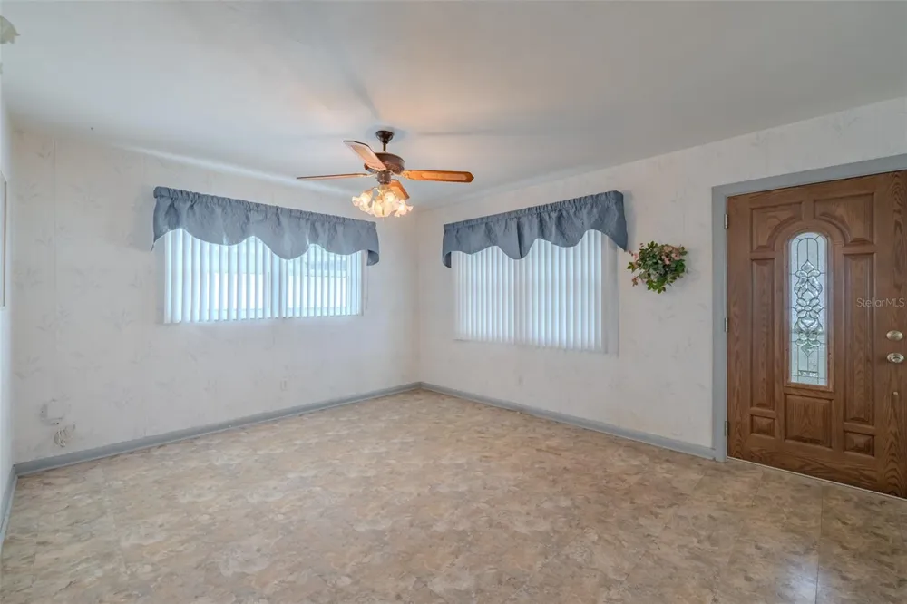 1205 W CAMELLIA DRIVE Brandon, FL 33510