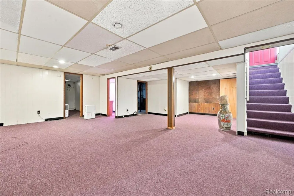218 Gage Street Pontiac City, MI 48342