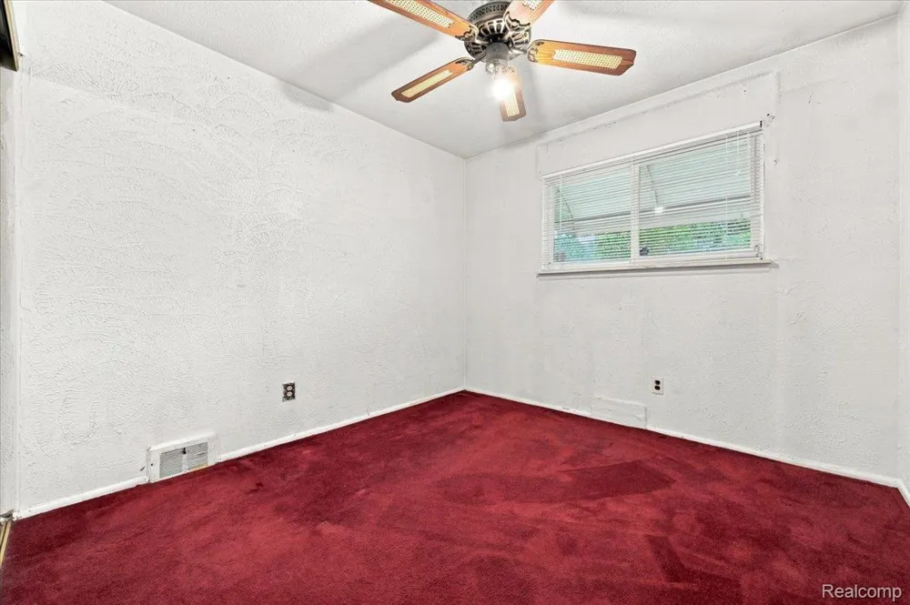218 Gage Street Pontiac City, MI 48342