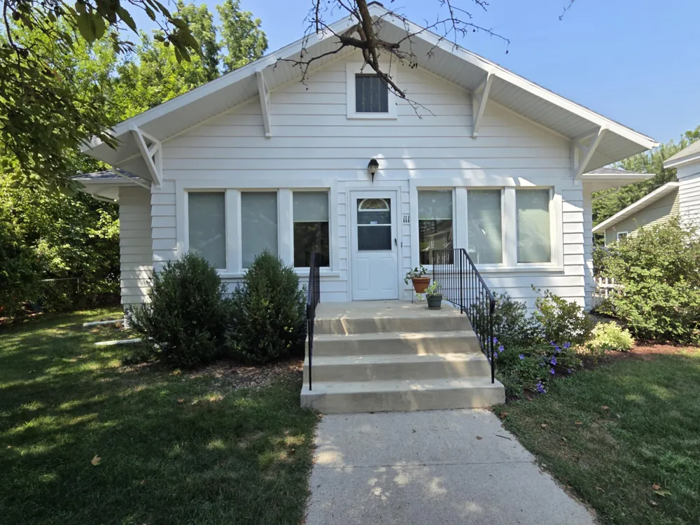 111 Cedar Street Paw Paw Village, MI 49079