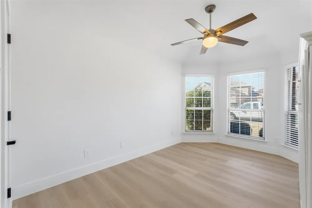 1295 White Water Lane Rockwall, TX 75087