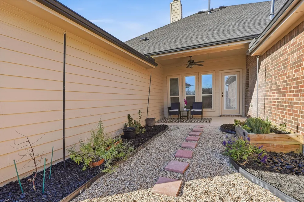 1295 White Water Lane Rockwall, TX 75087