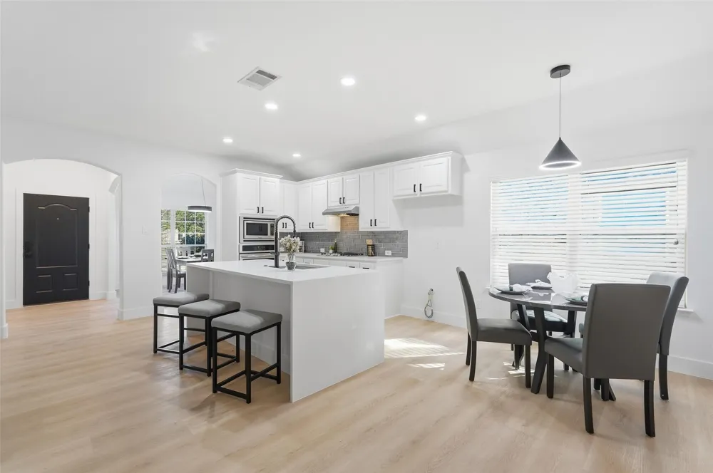 1295 White Water Lane Rockwall, TX 75087