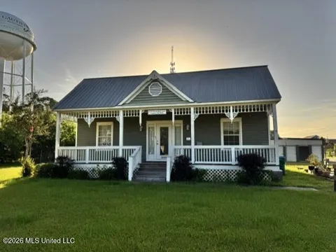 6220 Martin Bluff