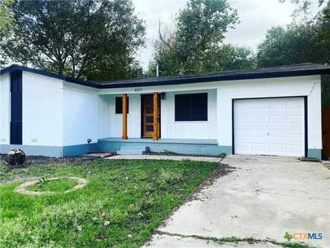 807 Sandy Court