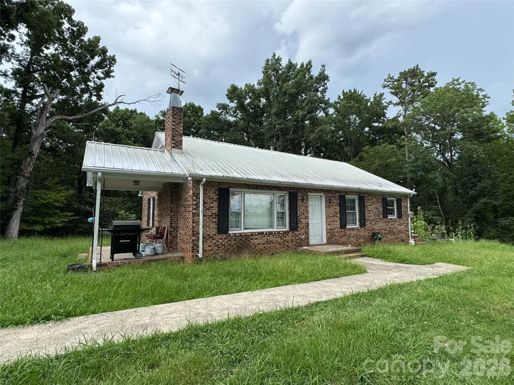 430 Russell Road Polkton, NC 28135