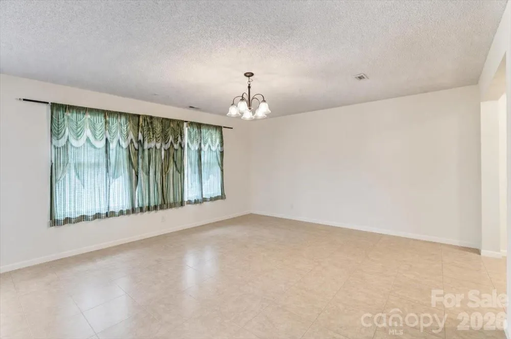 2809 Trestle Court SW Concord, NC 28025