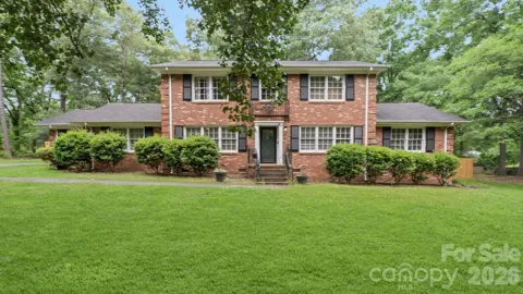 2106 Arden Drive