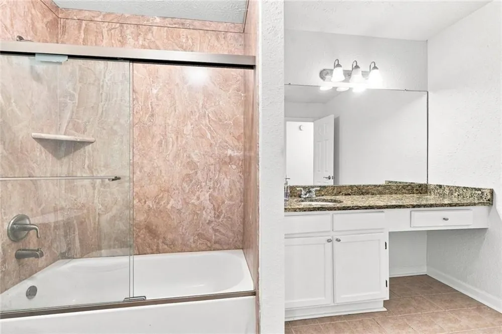 4081 Riverlook Parkway SE #207 Marietta, GA 30067