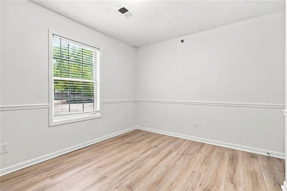 4081 Riverlook Parkway SE #207 Marietta, GA 30067