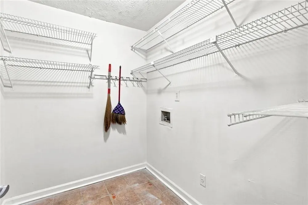 4081 Riverlook Parkway SE #207 Marietta, GA 30067