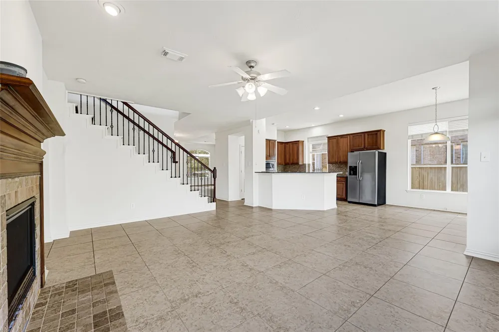 74 E Arbor Camp Circle The Woodlands, TX 77389
