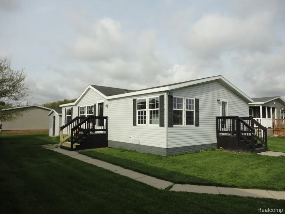 3913 Benjamin Way Raisinville Township, MI 48161