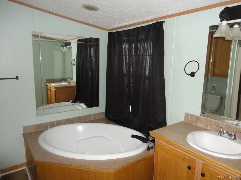 3913 Benjamin Way Raisinville Township, MI 48161
