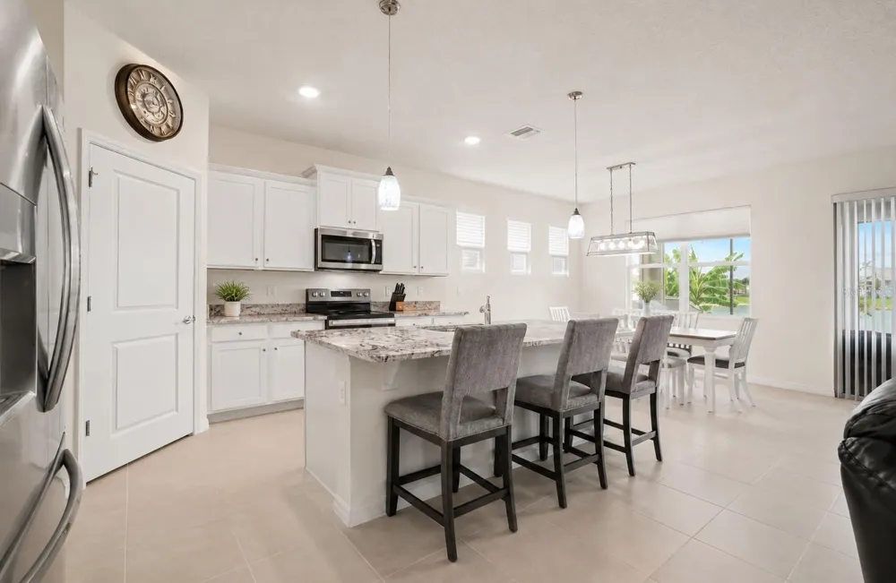 38387 SPRINGHEAD LN Zephyrhills, FL 33540